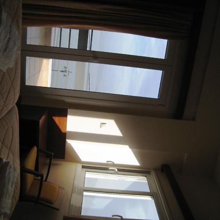 Alma Hotel กาเมนาวูร์ลา ภายนอก รูปภาพ